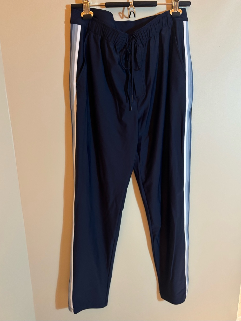 G/Fore Women's Navy Drawstring Golf Pants with Side Stripes size Medium